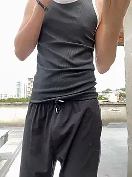 Liam_Moss on StripChat