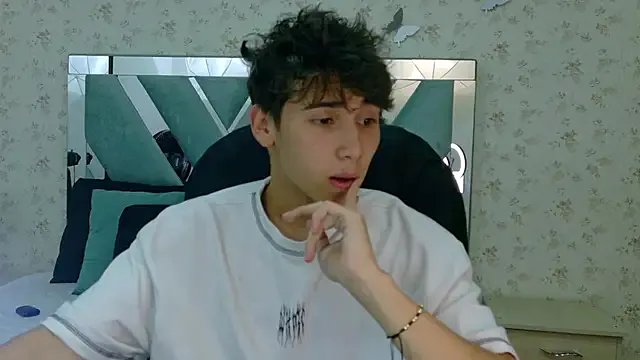 Liam_Noxx — spank ass x 10  heard