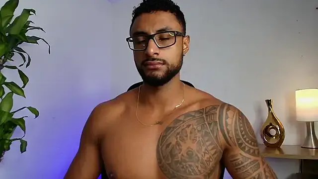 LiamGarcia1 — Make me lose control...