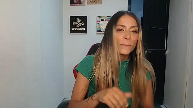 Liamiler01_ on StripChat