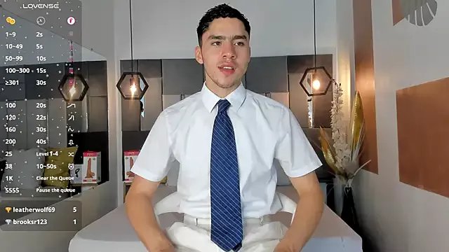 LiamNovak on StripChat