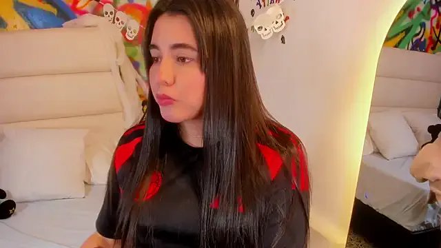 Liana_Bernocchi on StripChat