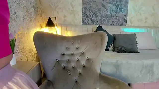 Liannaa_ on StripChat