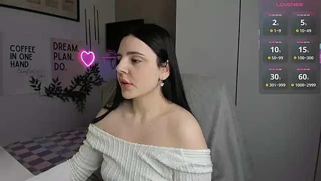 LiaWoow on StripChat