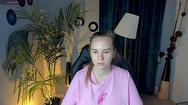 Freechat Lika_0ne on StripChat