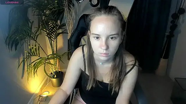 Freechat Lika_0ne on StripChat