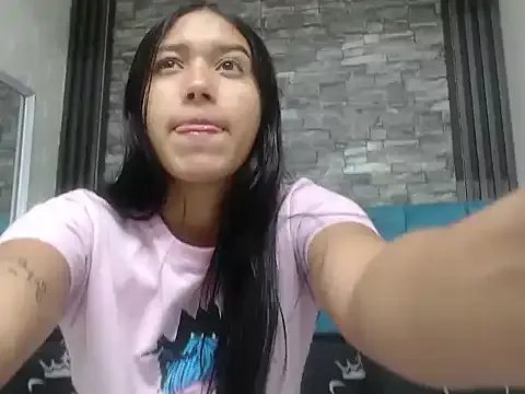 Lil_Rose2006 on StripChat