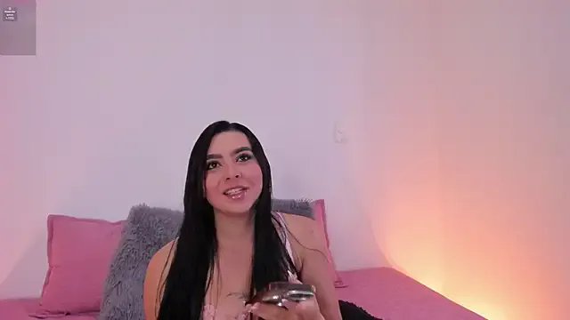 Freechat Lilicopper___ on StripChat