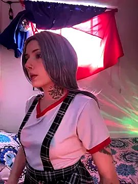 LiliJones_ on StripChat