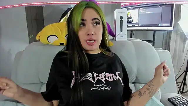 Lilith_Zenith_ on StripChat