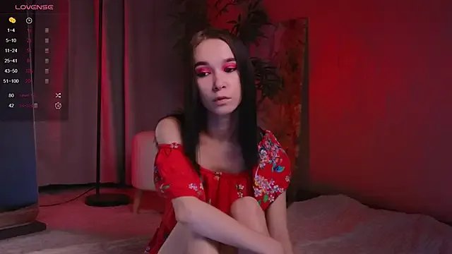 LilithStrangfor on StripChat