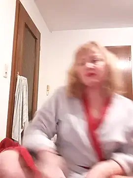 LiluLiluLilu on StripChat