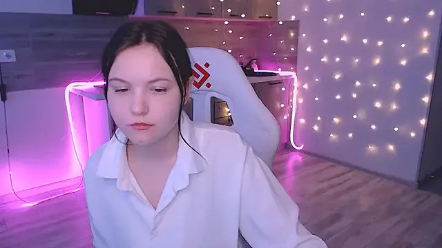 lily_milleerr — its my first day here