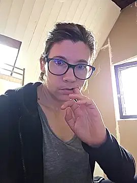 Lina_lou4 on StripChat