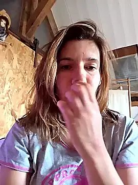 Lina_lou4 on StripChat