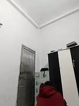 linda_bae00 on StripChat