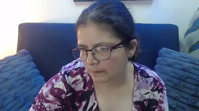 Linda_banks_ on StripChat