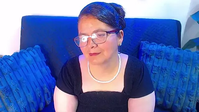 Linda_banks_ on StripChat