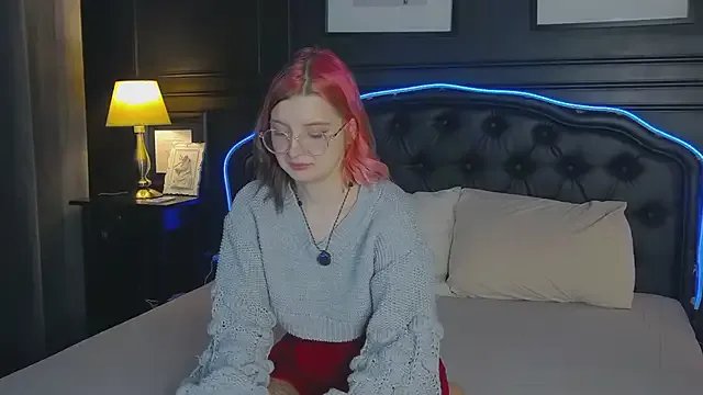 LindaGrant on StripChat