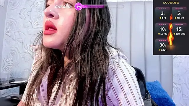 LindaHooker on StripChat