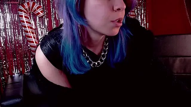 LiraBelle on StripChat