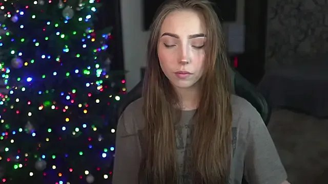 lis_silver on StripChat