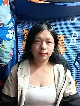 lisa-bae00 on StripChat