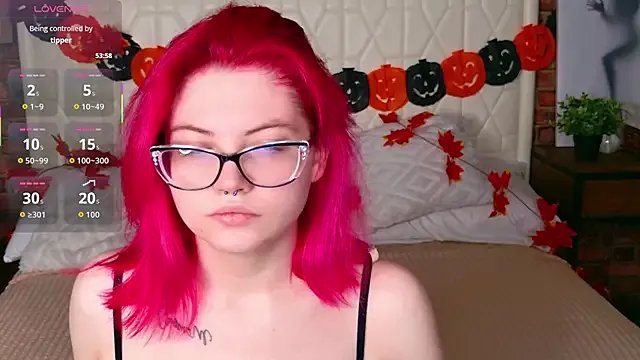 Lisa_Adam on StripChat