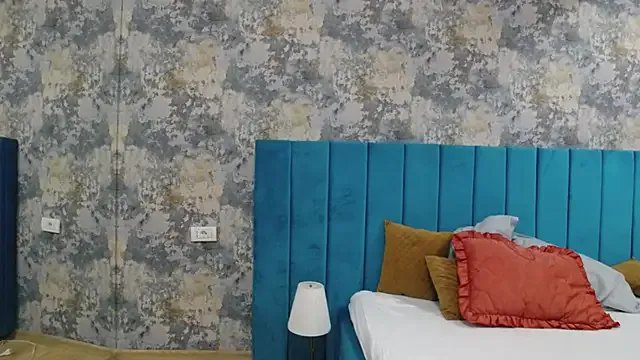 LisaCroft on StripChat