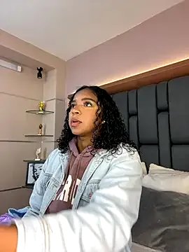 LisaMendez on StripChat