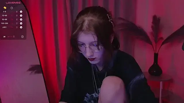 lissaros on StripChat