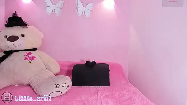 Little_arii on StripChat