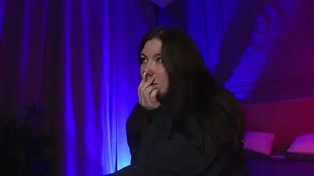 Liv_Fay on StripChat