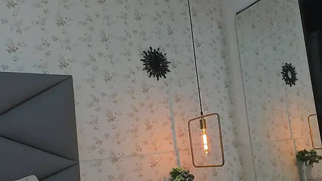 Liz_ortega30 on StripChat