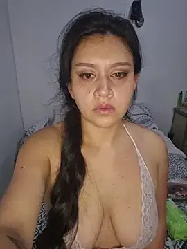 lombarlana-89 on StripChat