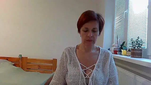 Private LoraLoraMay on StripChat