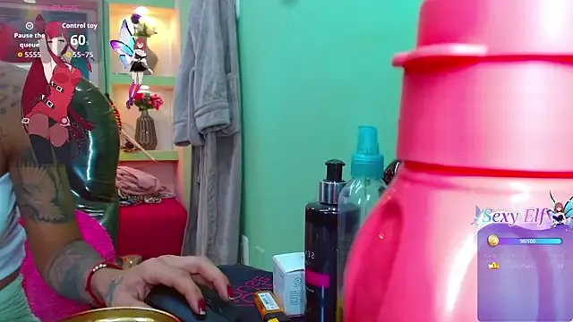 Freechat lorenapinto on StripChat