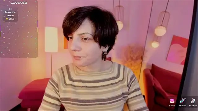 LorenDaze on StripChat