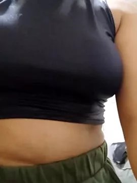 lou_cute on StripChat