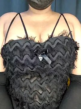 Freechat Love_Evaa on StripChat