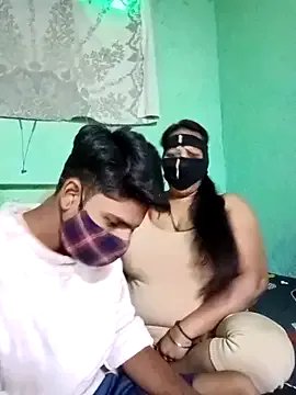 LoveOnStream on StripChat