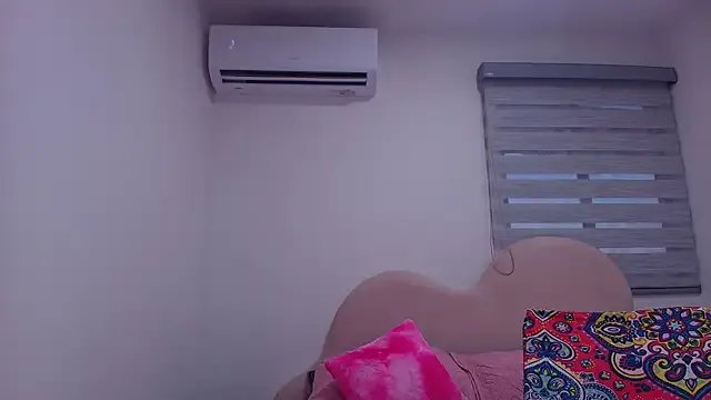 lu_mystic on StripChat