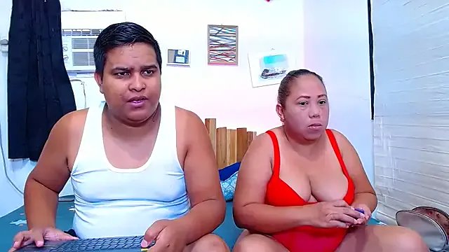 lucasandSofi on StripChat