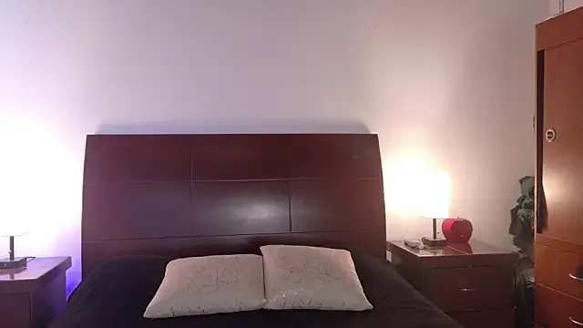 luccycollins_ on StripChat