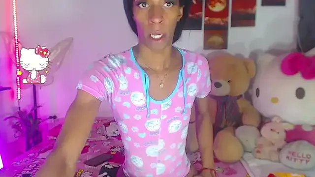 lucianadolll on StripChat