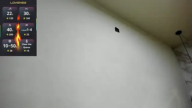 Luciifeer_ on StripChat