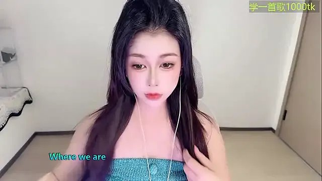 Lucky-Cora on StripChat