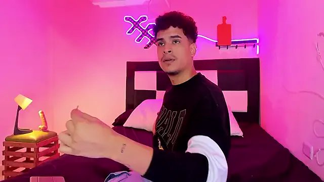 Freechat Lucky_boys__X on StripChat