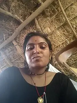 LUCKY_cut on StripChat