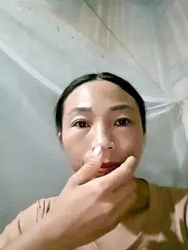 Freechat lucybaby00 on StripChat